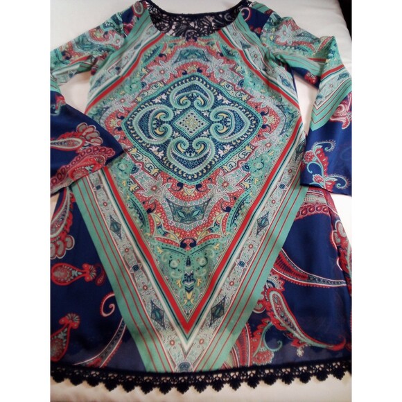 Women's Sequin Heart Multicolor Lace Back Short Dress Size Large - Picture 3 of 14